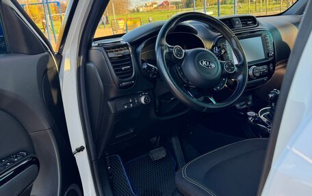 KIA Soul II рестайлинг, 2015 год, 1 700 000 рублей, 6 фотография