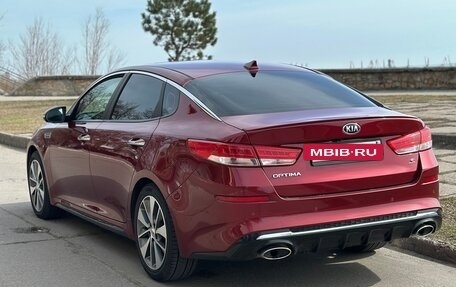 KIA Optima IV, 2018 год, 2 100 000 рублей, 5 фотография