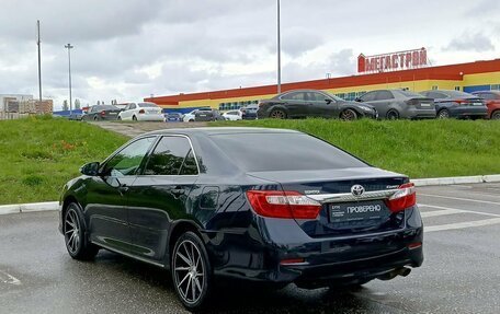 Toyota Camry, 2013 год, 1 589 000 рублей, 8 фотография