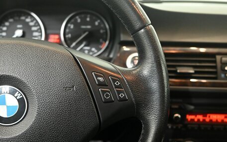 BMW 3 серия, 2007 год, 1 240 000 рублей, 14 фотография