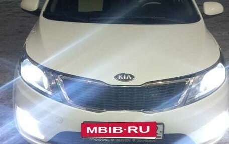 KIA Rio III рестайлинг, 2013 год, 630 000 рублей, 4 фотография