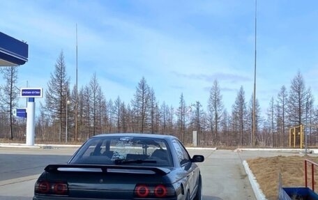 Nissan Skyline, 1991 год, 450 000 рублей, 3 фотография
