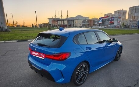 BMW 1 серия, 2019 год, 2 490 000 рублей, 3 фотография