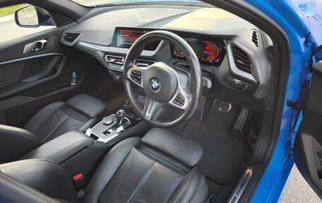 BMW 1 серия, 2019 год, 2 490 000 рублей, 25 фотография