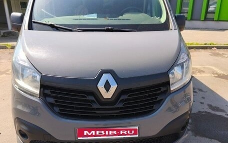 Renault Trafic, 2015 год, 1 700 000 рублей, 1 фотография