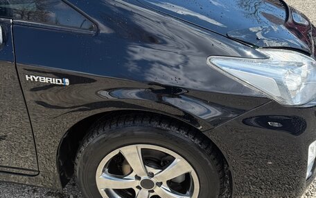 Toyota Prius, 2011 год, 1 000 000 рублей, 4 фотография