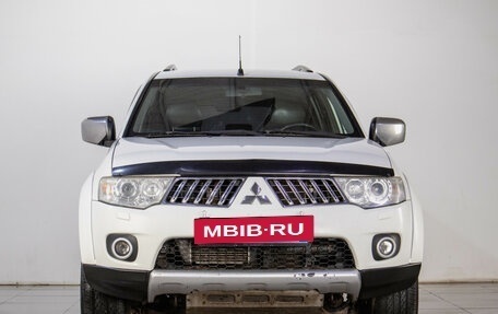 Mitsubishi Pajero Sport II рестайлинг, 2012 год, 1 899 000 рублей, 2 фотография