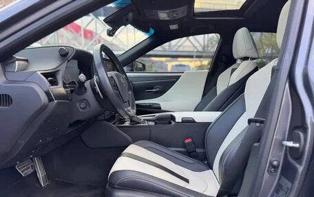 Lexus ES VII, 2022 год, 3 420 013 рублей, 6 фотография