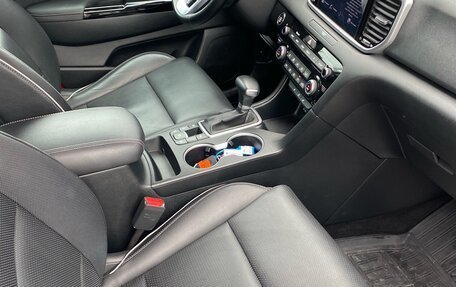KIA Sportage IV рестайлинг, 2021 год, 2 770 000 рублей, 15 фотография