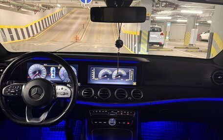Mercedes-Benz E-Класс, 2018 год, 3 890 000 рублей, 13 фотография