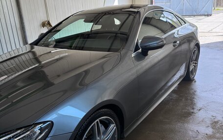 Mercedes-Benz E-Класс, 2018 год, 3 800 000 рублей, 3 фотография