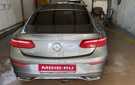 Mercedes-Benz E-Класс, 2018 год, 3 800 000 рублей, 2 фотография