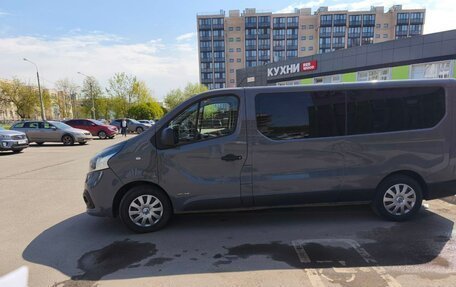 Renault Trafic, 2015 год, 1 700 000 рублей, 4 фотография