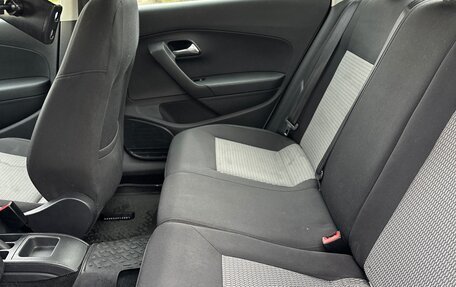 Volkswagen Polo VI (EU Market), 2015 год, 750 000 рублей, 4 фотография