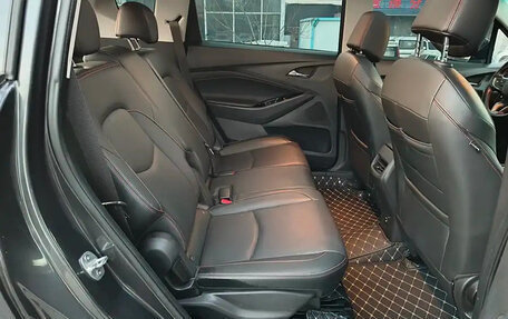 Chevrolet Orlando, 2022 год, 1 410 013 рублей, 21 фотография