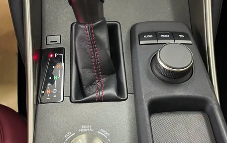 Lexus IS III, 2019 год, 2 590 013 рублей, 11 фотография