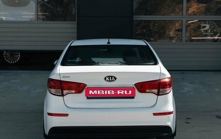 KIA Rio III рестайлинг, 2015 год, 1 000 000 рублей, 6 фотография