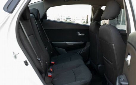 KIA Rio III рестайлинг, 2015 год, 1 000 000 рублей, 20 фотография