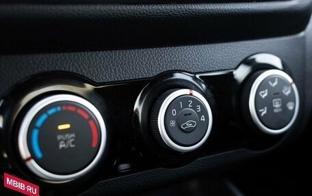 KIA Rio III рестайлинг, 2015 год, 1 000 000 рублей, 15 фотография