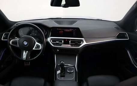 BMW 3 серия, 2020 год, 3 300 000 рублей, 11 фотография