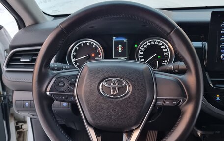 Toyota Camry, 2021 год, 3 300 000 рублей, 17 фотография