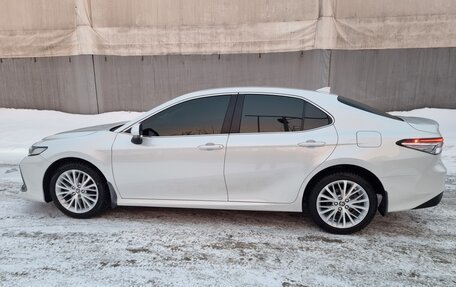 Toyota Camry, 2021 год, 3 300 000 рублей, 11 фотография