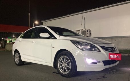 Hyundai Solaris II рестайлинг, 2016 год, 1 030 000 рублей, 2 фотография