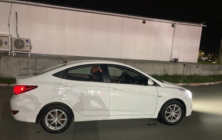 Hyundai Solaris II рестайлинг, 2016 год, 1 030 000 рублей, 5 фотография