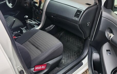 Toyota Corolla, 2012 год, 850 000 рублей, 7 фотография