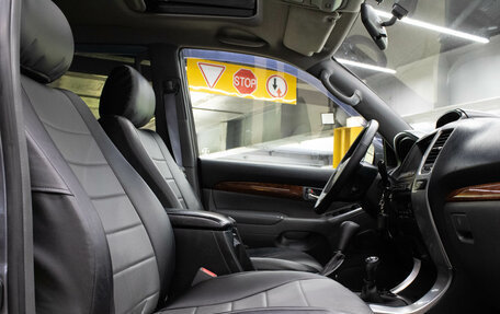 Toyota Land Cruiser Prado 120 рестайлинг, 2007 год, 1 859 000 рублей, 11 фотография