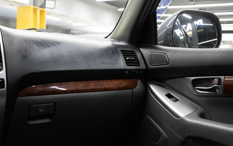 Toyota Land Cruiser Prado 120 рестайлинг, 2007 год, 1 859 000 рублей, 9 фотография