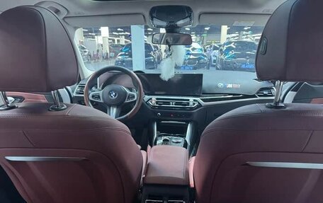 BMW 3 серия, 2023 год, 3 330 000 рублей, 10 фотография