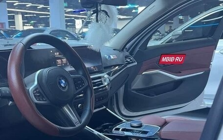 BMW 3 серия, 2023 год, 3 330 000 рублей, 15 фотография