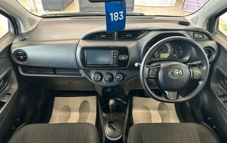 Toyota Vitz, 2019 год, 1 299 000 рублей, 16 фотография