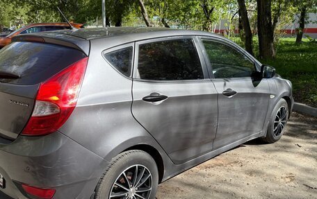 Hyundai Solaris II рестайлинг, 2012 год, 690 000 рублей, 4 фотография