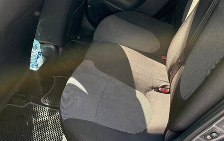 Hyundai Solaris II рестайлинг, 2012 год, 690 000 рублей, 20 фотография