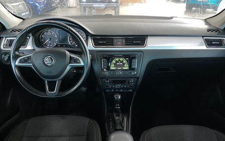 Skoda Rapid I, 2015 год, 999 000 рублей, 10 фотография