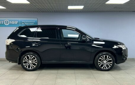 Mitsubishi Outlander III рестайлинг 3, 2012 год, 1 050 000 рублей, 8 фотография
