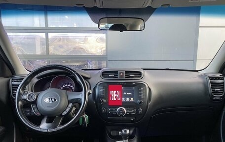 KIA Soul II рестайлинг, 2017 год, 1 590 000 рублей, 13 фотография