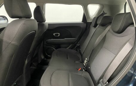 KIA Soul II рестайлинг, 2017 год, 1 590 000 рублей, 22 фотография