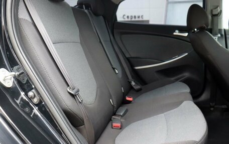 Hyundai Solaris II рестайлинг, 2013 год, 730 000 рублей, 12 фотография