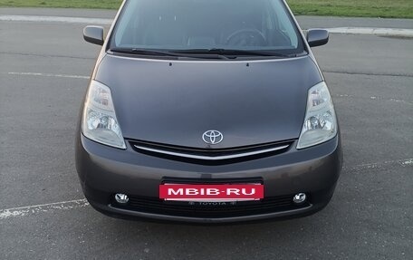 Toyota Prius, 2007 год, 900 000 рублей, 3 фотография