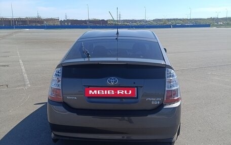 Toyota Prius, 2007 год, 900 000 рублей, 7 фотография