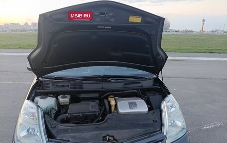 Toyota Prius, 2007 год, 900 000 рублей, 12 фотография