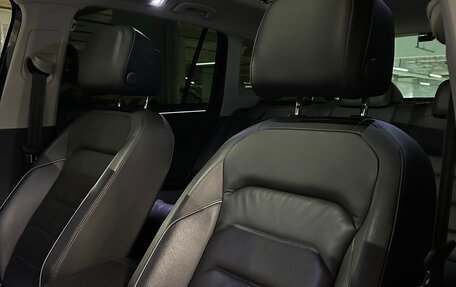 Volkswagen Tiguan II, 2017 год, 2 650 000 рублей, 15 фотография