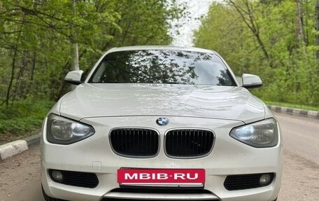 BMW 1 серия, 2013 год, 1 300 000 рублей, 6 фотография