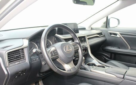 Lexus RX IV рестайлинг, 2021 год, 5 300 000 рублей, 24 фотография