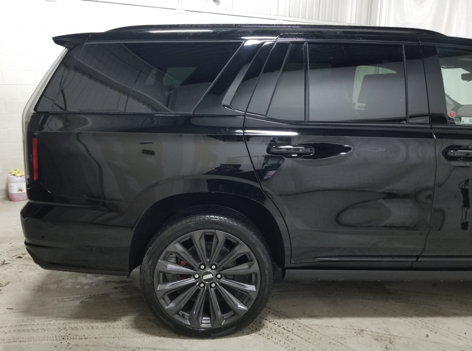 Cadillac Escalade V, 2025 год, 31 000 000 рублей, 5 фотография