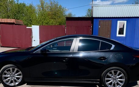 Mazda 3, 2021 год, 2 050 000 рублей, 8 фотография