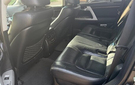 Toyota Land Cruiser 200, 2012 год, 3 499 000 рублей, 6 фотография